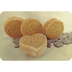 Haarseife Ghassoul Lavendelduft | handgesiedete Naturseife mit Bio-Avocado&ouml;l &amp; Kokos&ouml;l | bei fettigem Haar &amp; Unreinheiten | vegan | 80 g